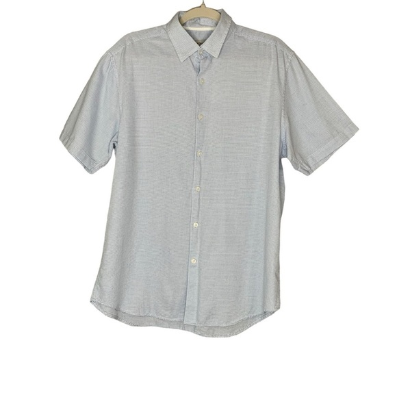 James Campbell blue and white collared short sleeve button down. Size L - Picture 1 of 9